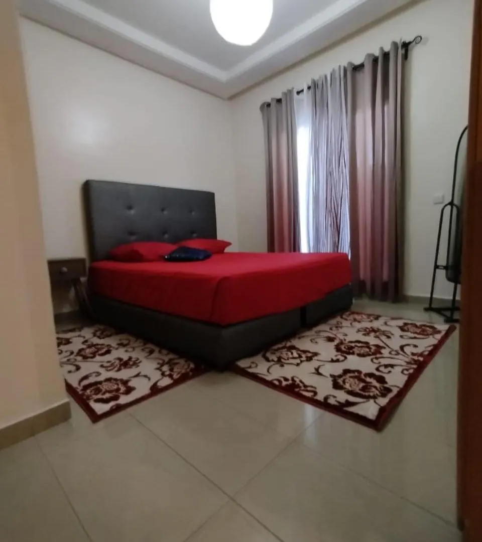 Cozy 1-Br With Large Terrace Apartment Casablanca